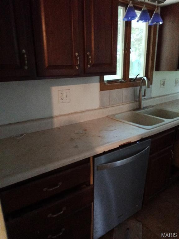 16678 Conrad Road Brighton, IL 62012 - Photo 22 of 39