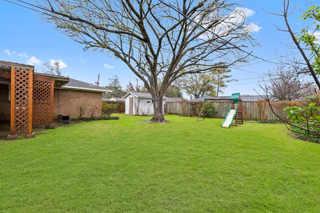 7722 Dillon Street Houston, TX 77061 - Photo 17 of 18