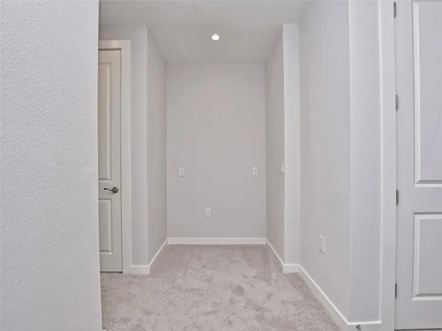 $2,300 | 12001 Vista Parke Drive, Unit 903, Austin, TX 78726