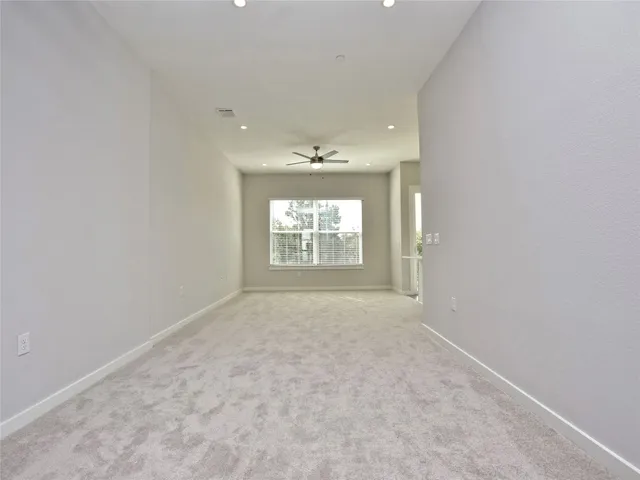 $2,300 | 12001 Vista Parke Drive, Unit 903, Austin, TX 78726