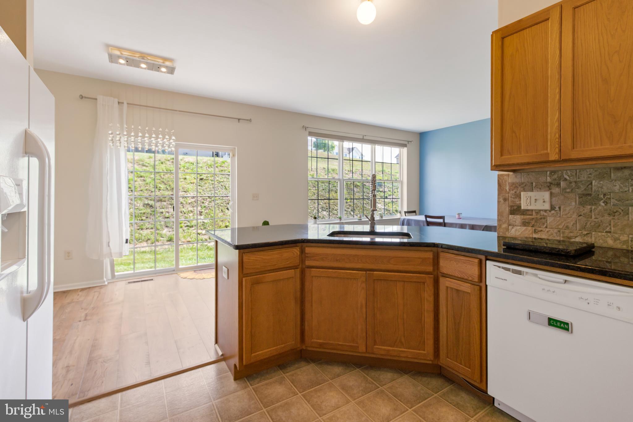 403 Marion Road York, PA 17406 - Photo 14 of 40 Gallery Image 14