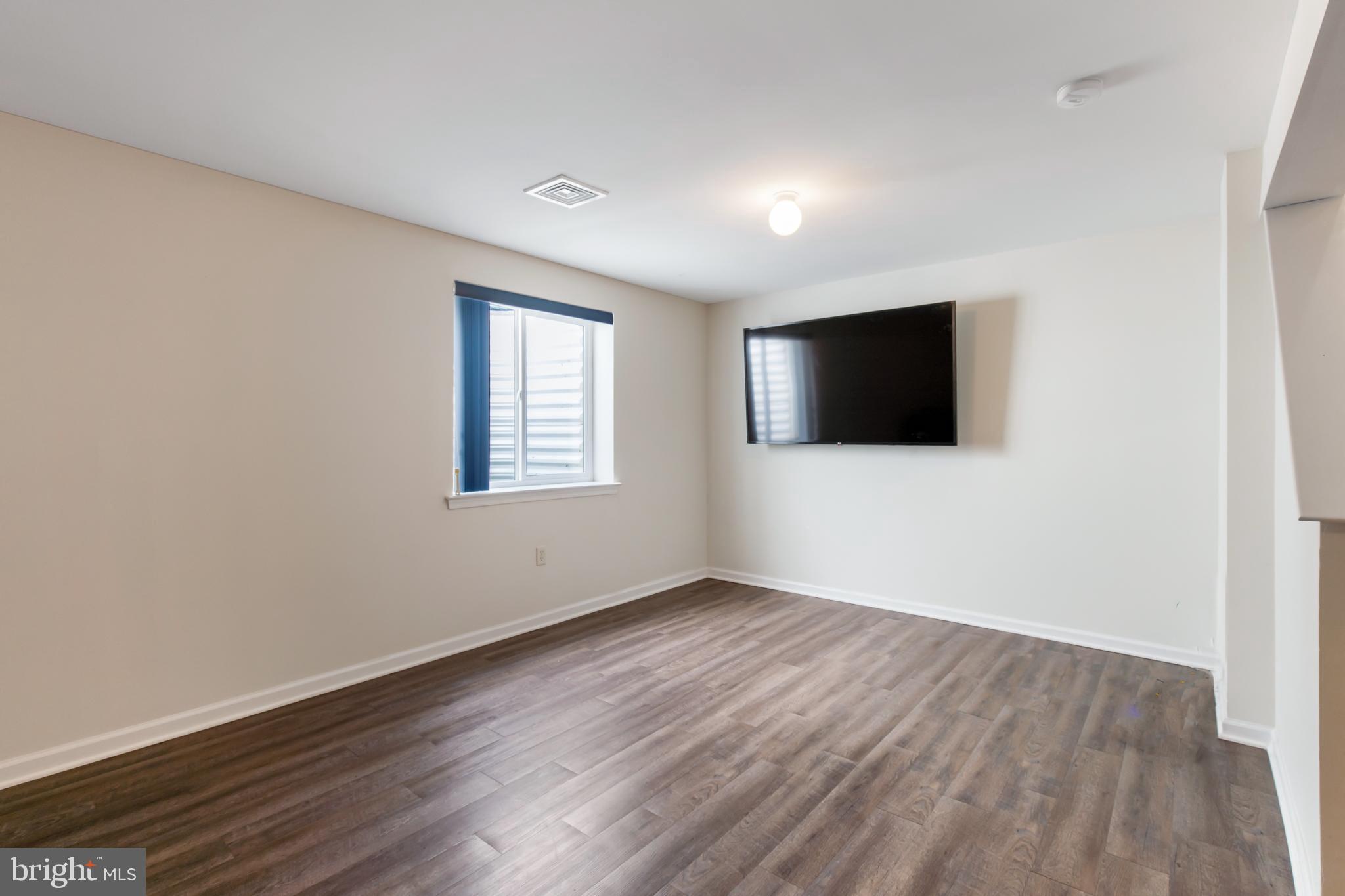 403 Marion Road York, PA 17406 - Photo 36 of 40 Gallery Image 36