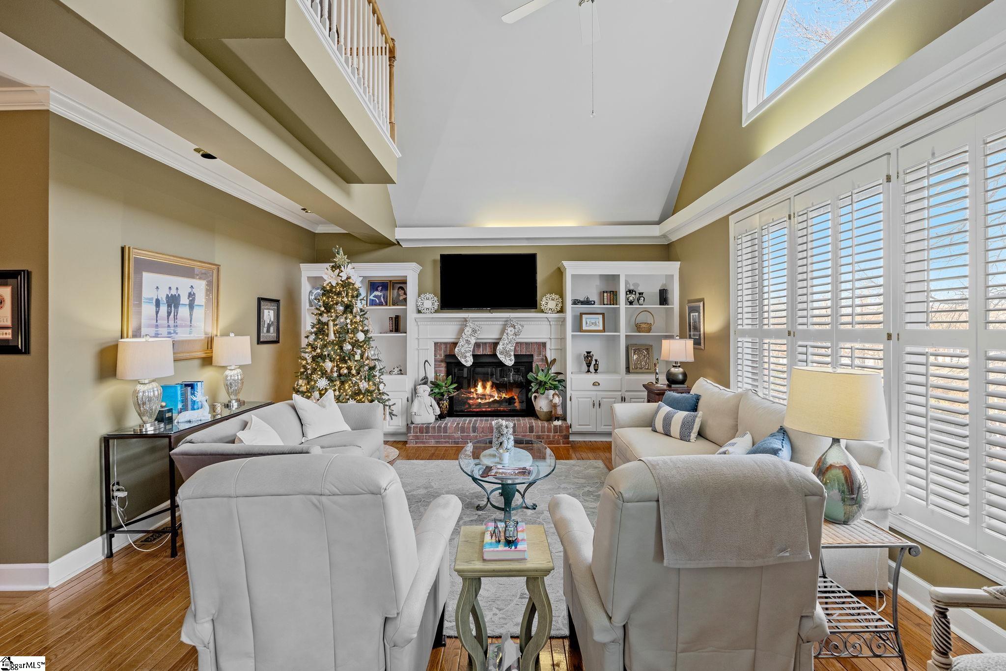 310 Greenview Circle Greenville, SC 29609 - Photo 8 of 43