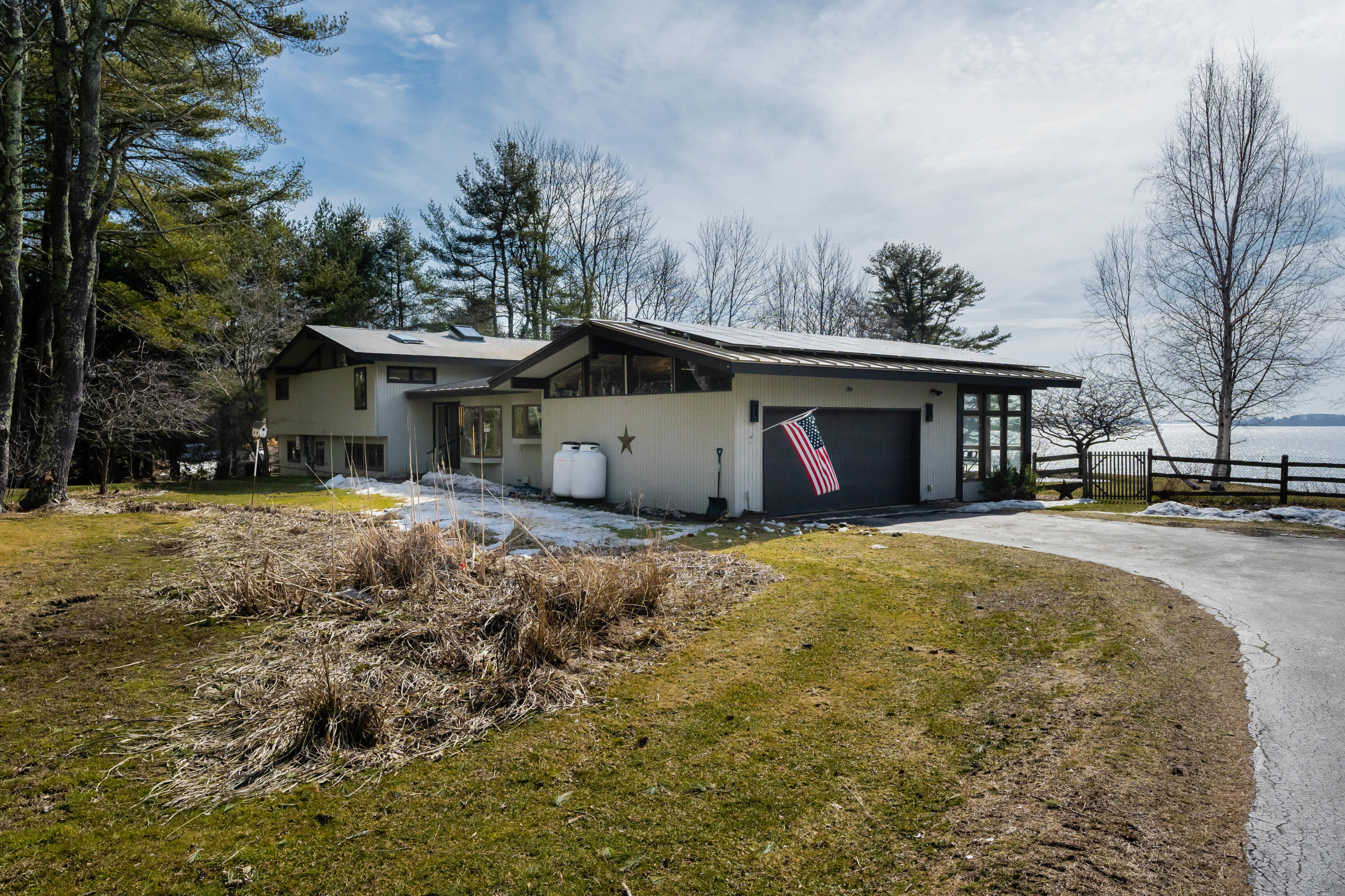 11 Ledge Road Cumberland Foreside, ME 04110 - Photo 3 of 57 11 Ledge Road_Exterior