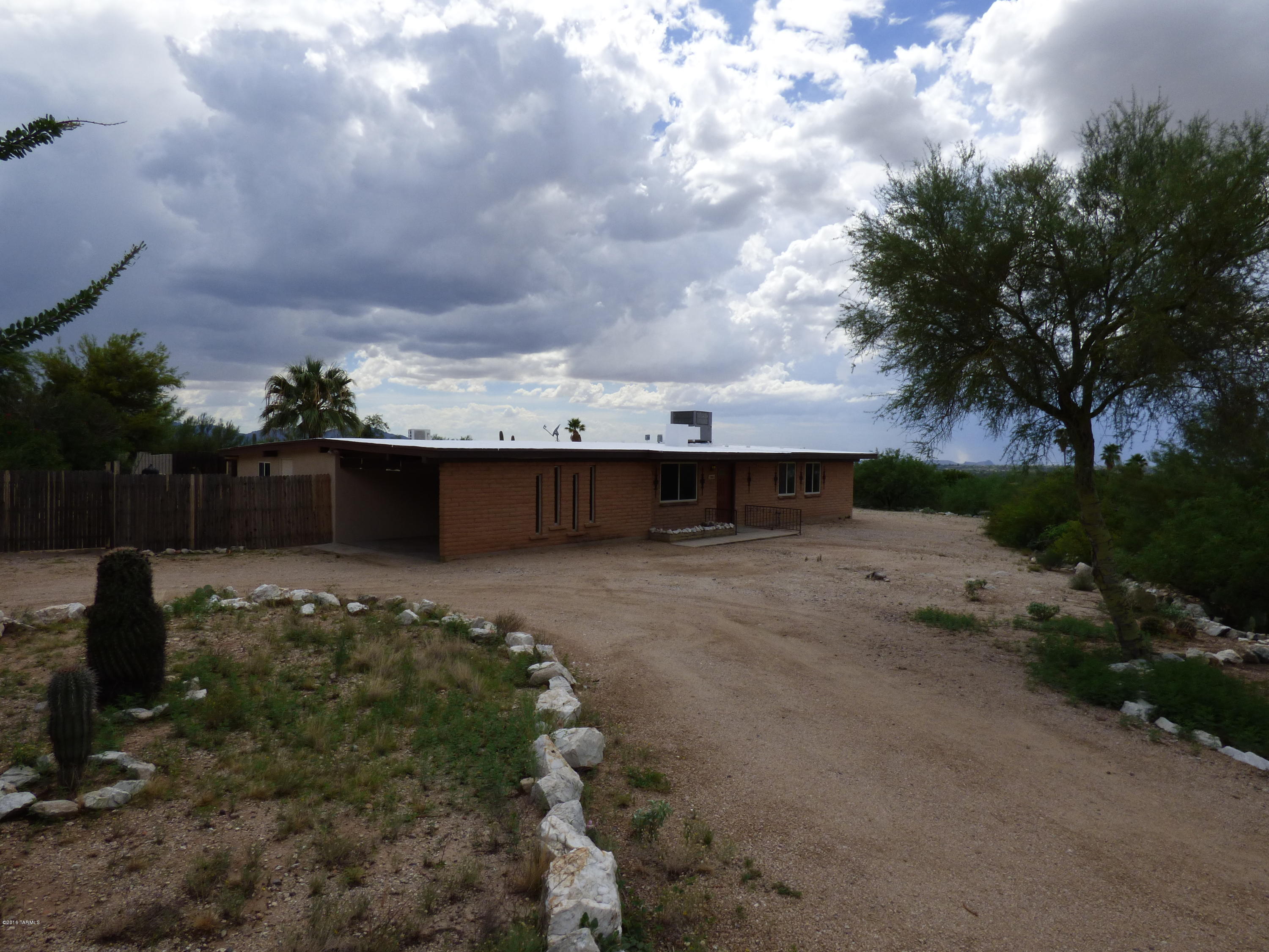 500 Rimrock Place Tucson, AZ 85704 - Photo 1 of 13 Gallery Image 1