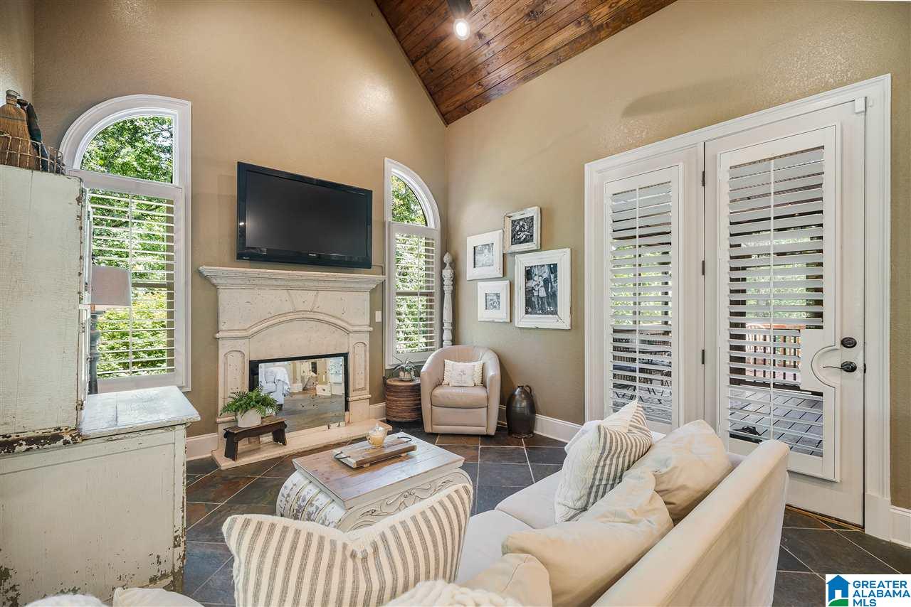 305 North Highland Ridge Court Chelsea, AL 35043 - Photo 19 of 50