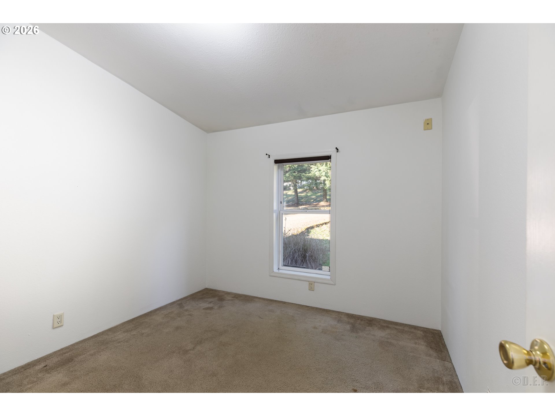 32580 Tide Creek Road Deer Island, OR 97054 - Photo 16 of 32 Bedroom