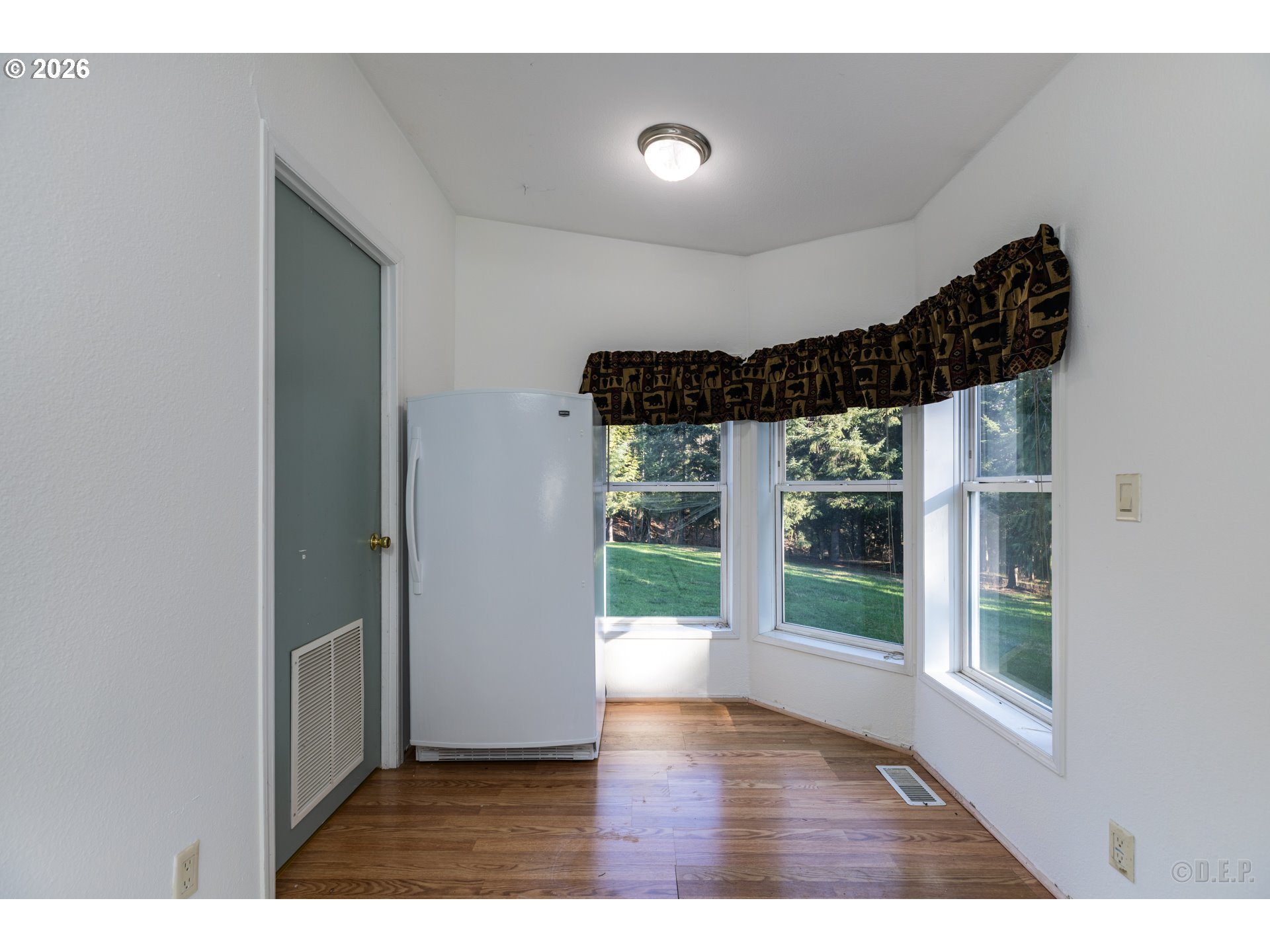 32580 Tide Creek Road Deer Island, OR 97054 - Photo 8 of 32 Kitchen/Nook