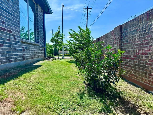 $470,000 | 11401 Falcon Trace Drive, Fort Worth, TX 76244