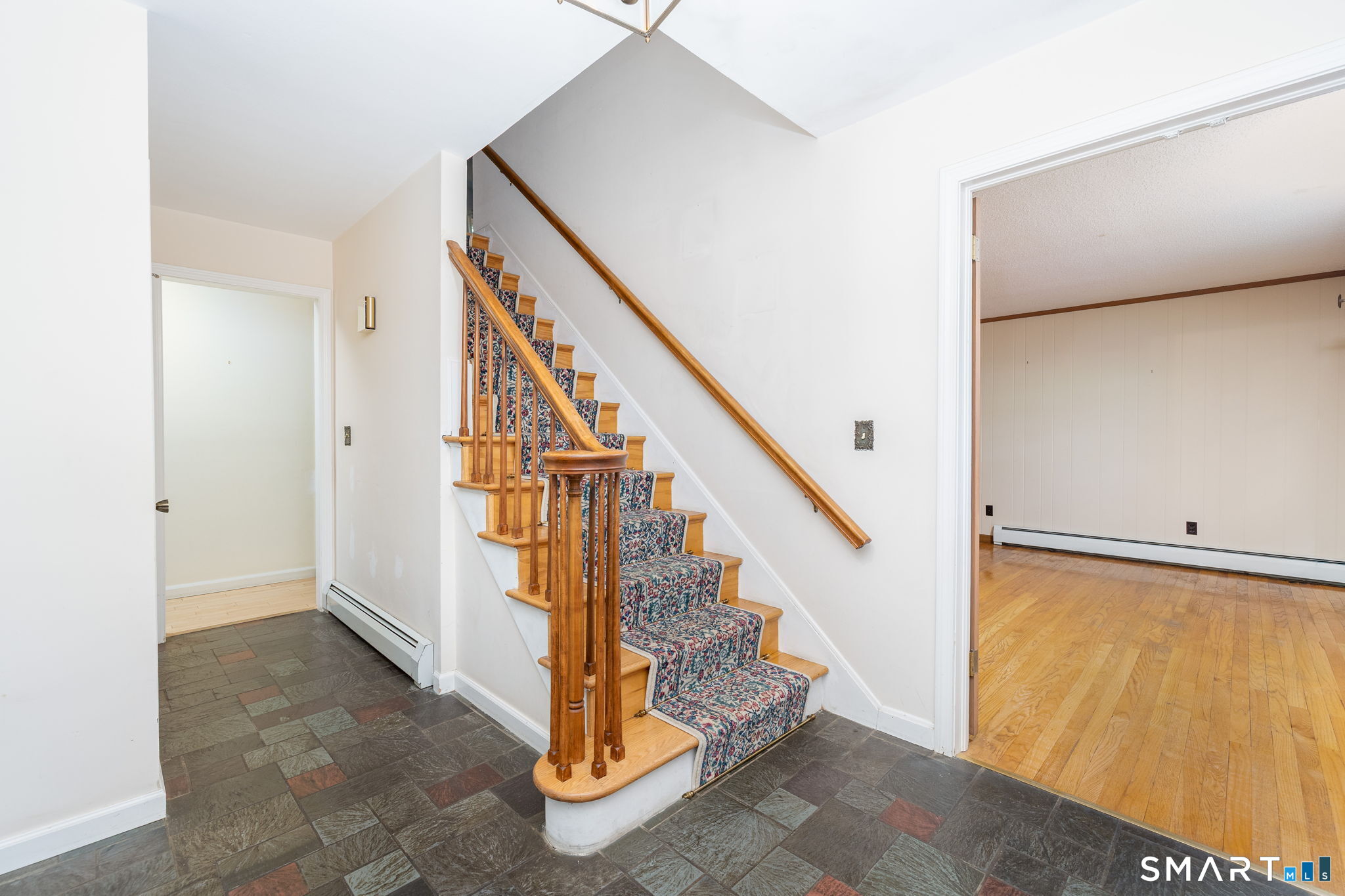33 Hurds Hill Road Woodbury, CT 06798 - Photo 18 of 40 Stair to Upper