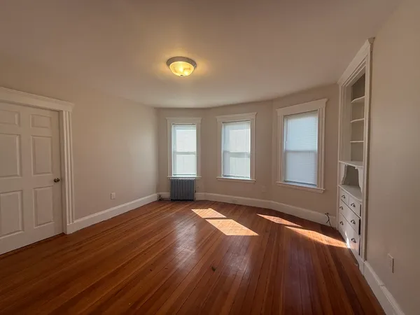 $3,800 | 1544 Dorchester Avenue, Unit 3, Boston, MA 02122