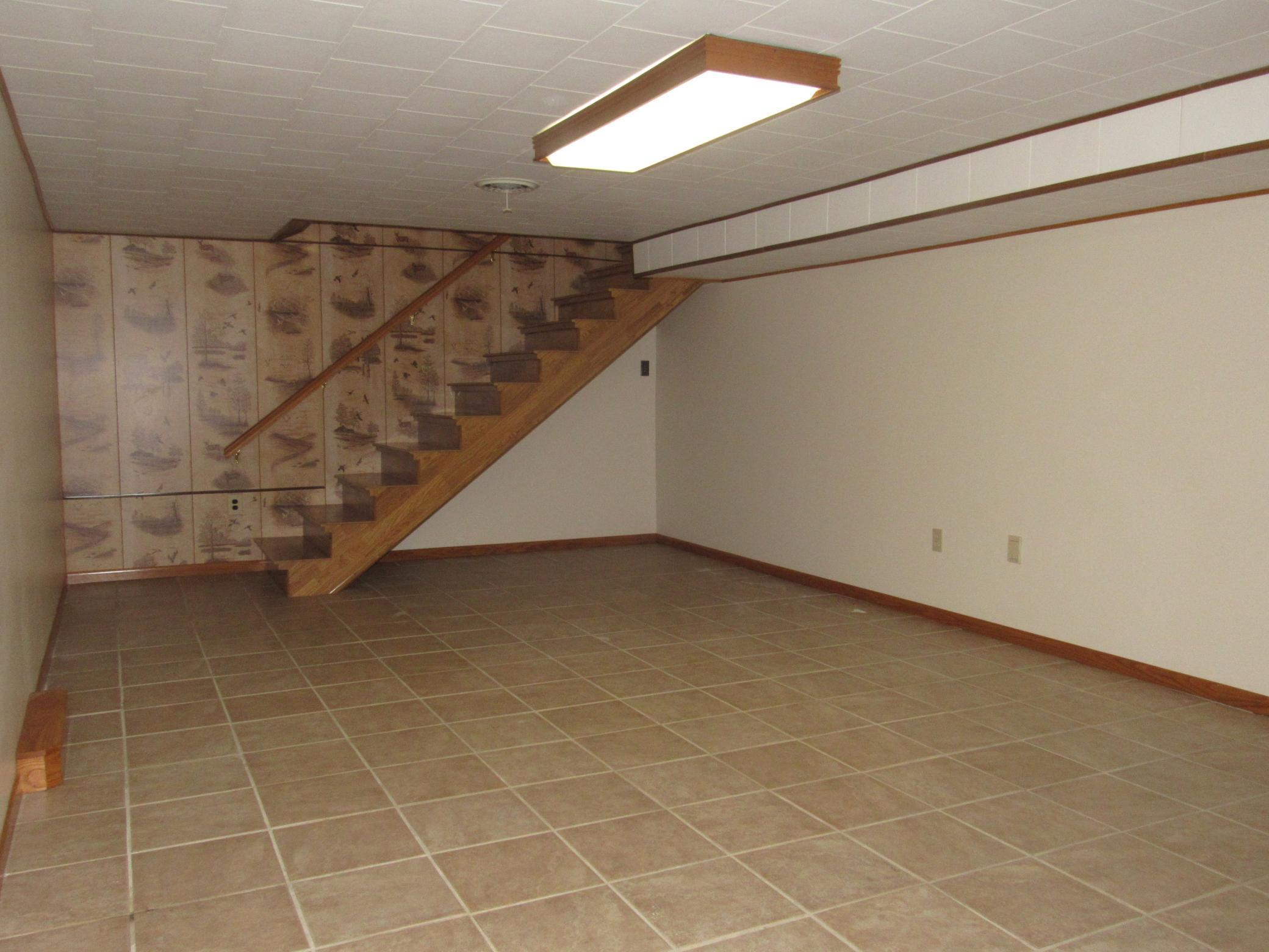 411 Front Street East Fulda, MN 56131 - Photo 18 of 31