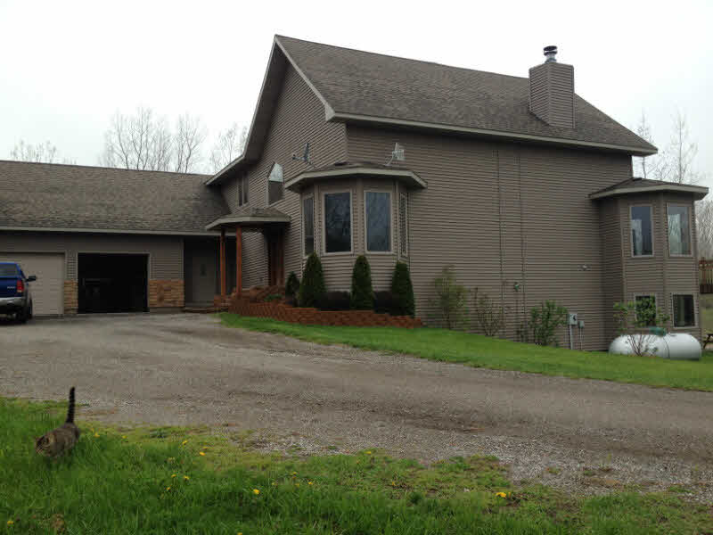 211 Chip Road Auburn, MI 48611 - Photo 7 of 57