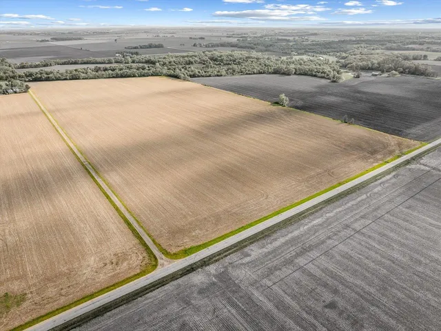 $1,900,000 | 11635 Wange Road, Capron, IL 61012