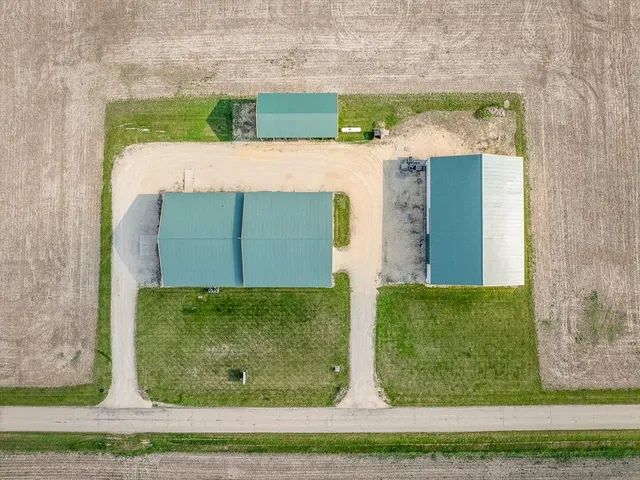 $1,900,000 | 11635 Wange Road, Capron, IL 61012