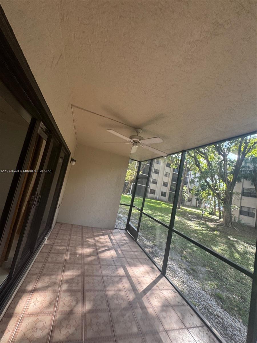 511 Ives Dairy Road, Unit 1026 Miami, FL 33179 - Photo 16 of 37 Gallery Image 16