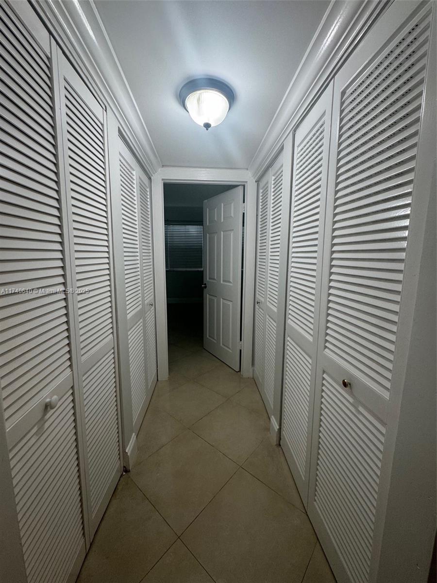 511 Ives Dairy Road, Unit 1026 Miami, FL 33179 - Photo 21 of 37 Gallery Image 21