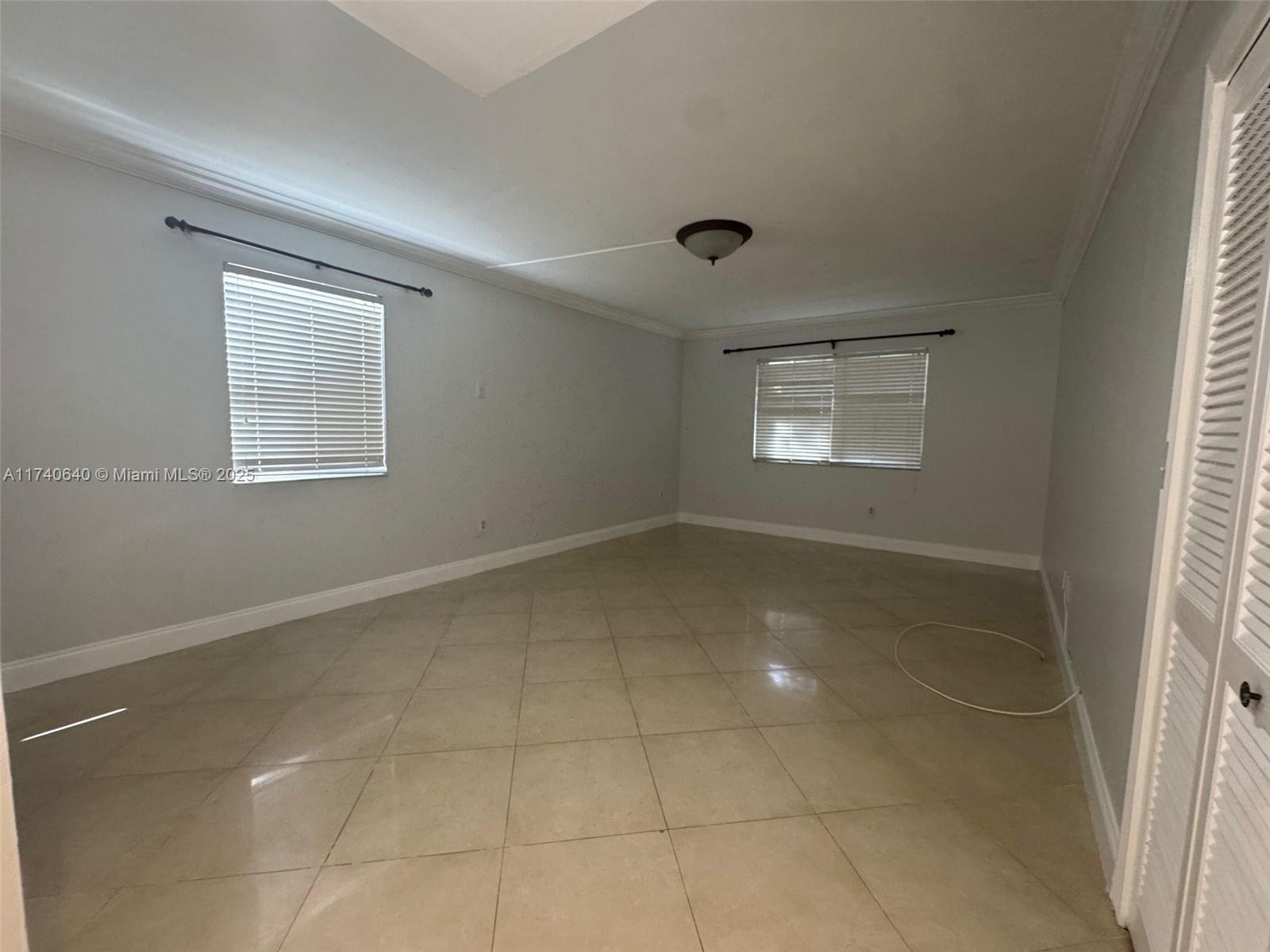 511 Ives Dairy Road, Unit 1026 Miami, FL 33179 - Photo 35 of 37 Gallery Image 35