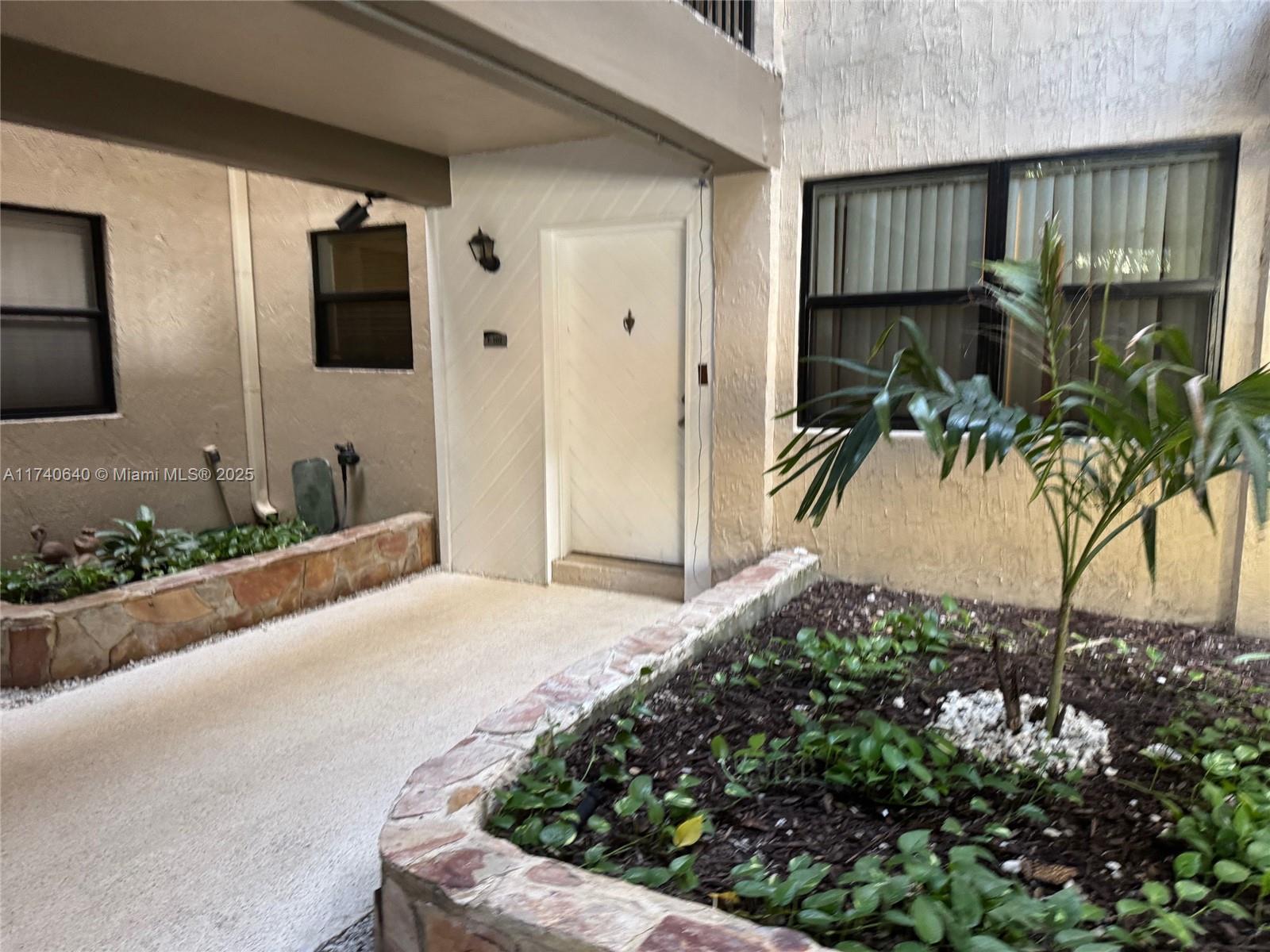 511 Ives Dairy Road, Unit 1026 Miami, FL 33179 - Photo 10 of 37 Gallery Image 10