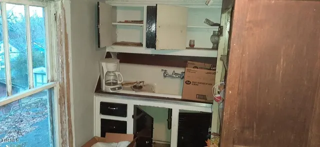 $119,999 | 141 West Sevier Avenue, Kingsport, TN 37660