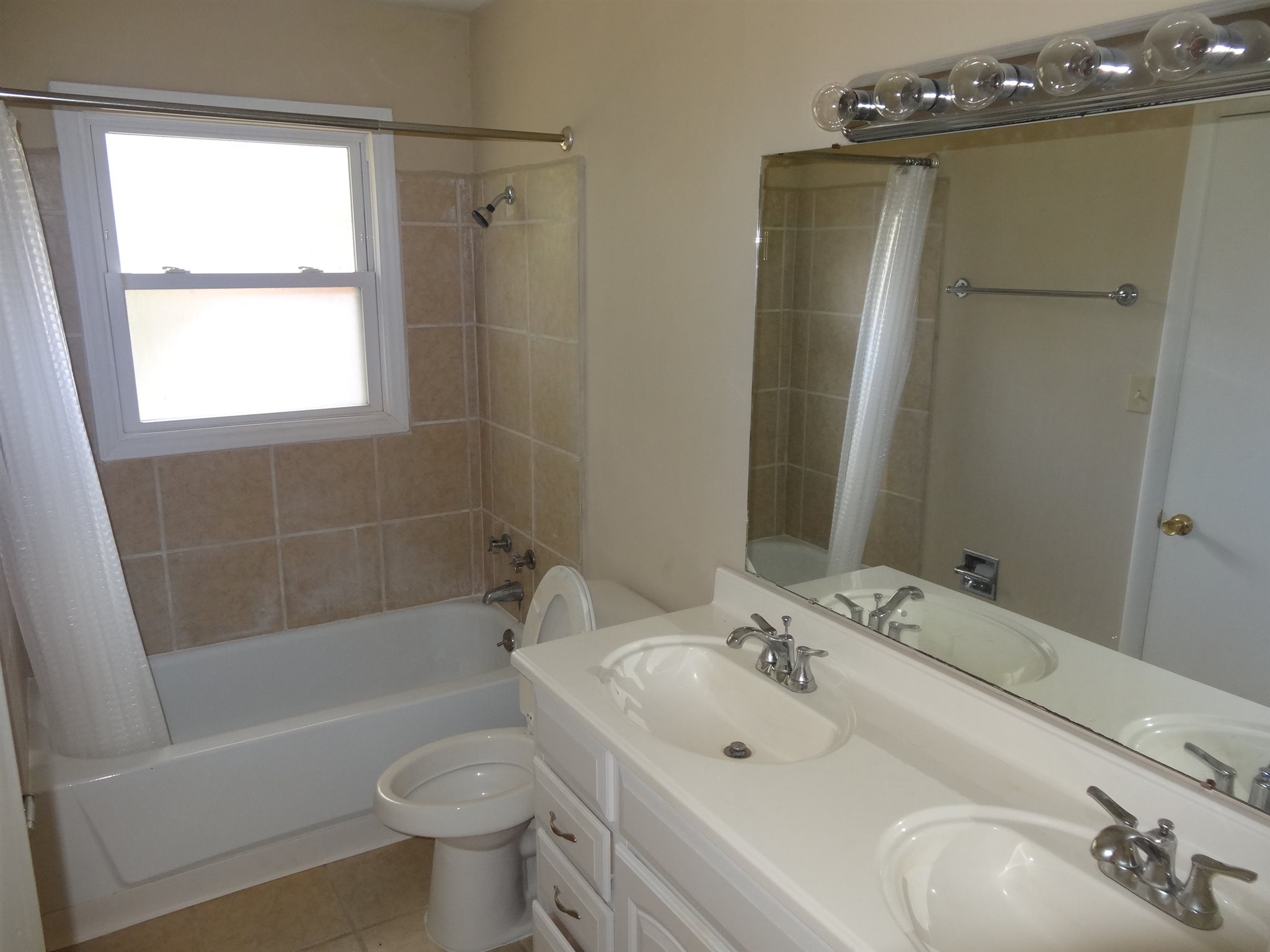 4209 North Manchester Road Muncie, IN 47304 - Photo 15 of 34