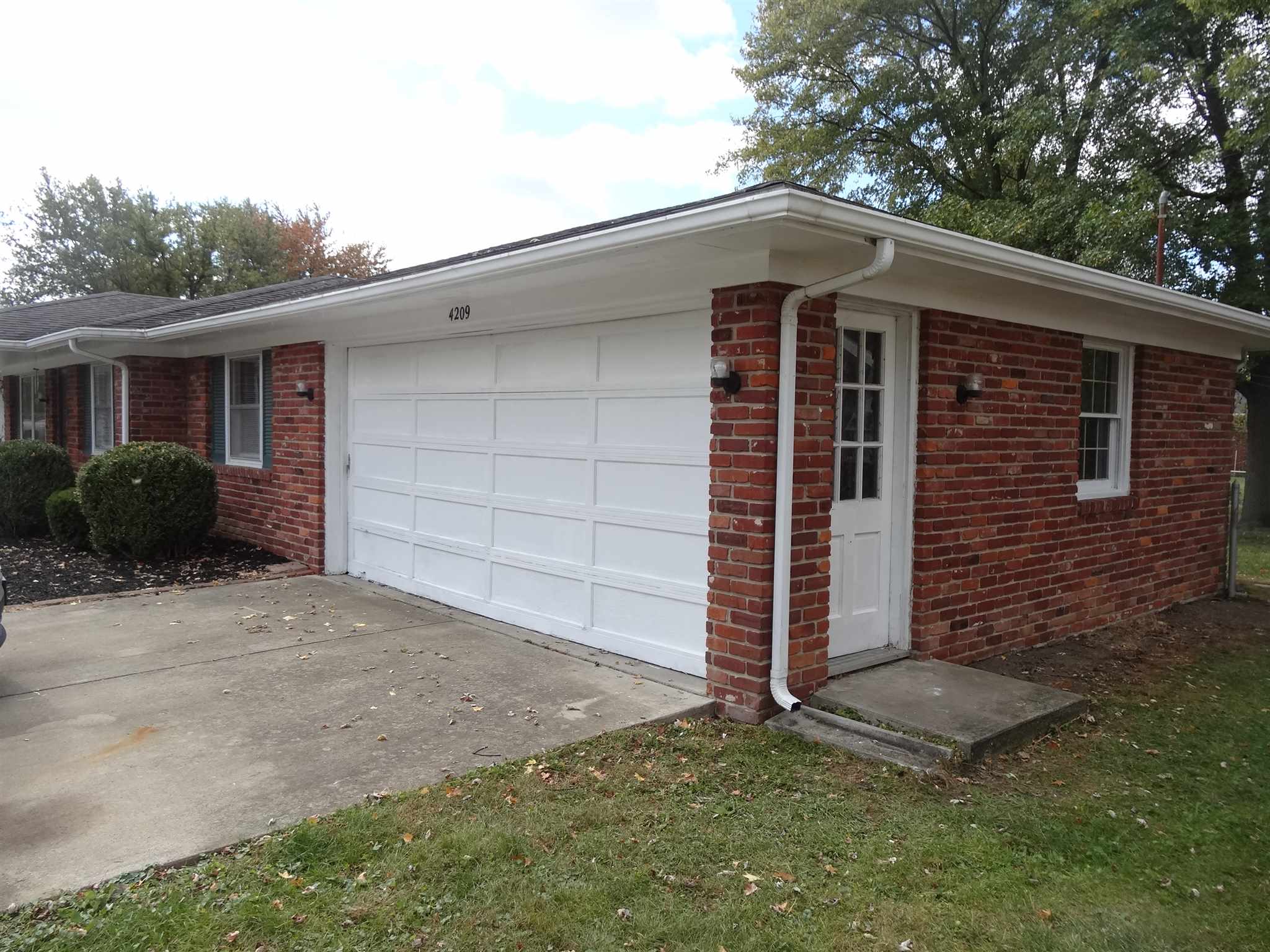 4209 North Manchester Road Muncie, IN 47304 - Photo 26 of 34