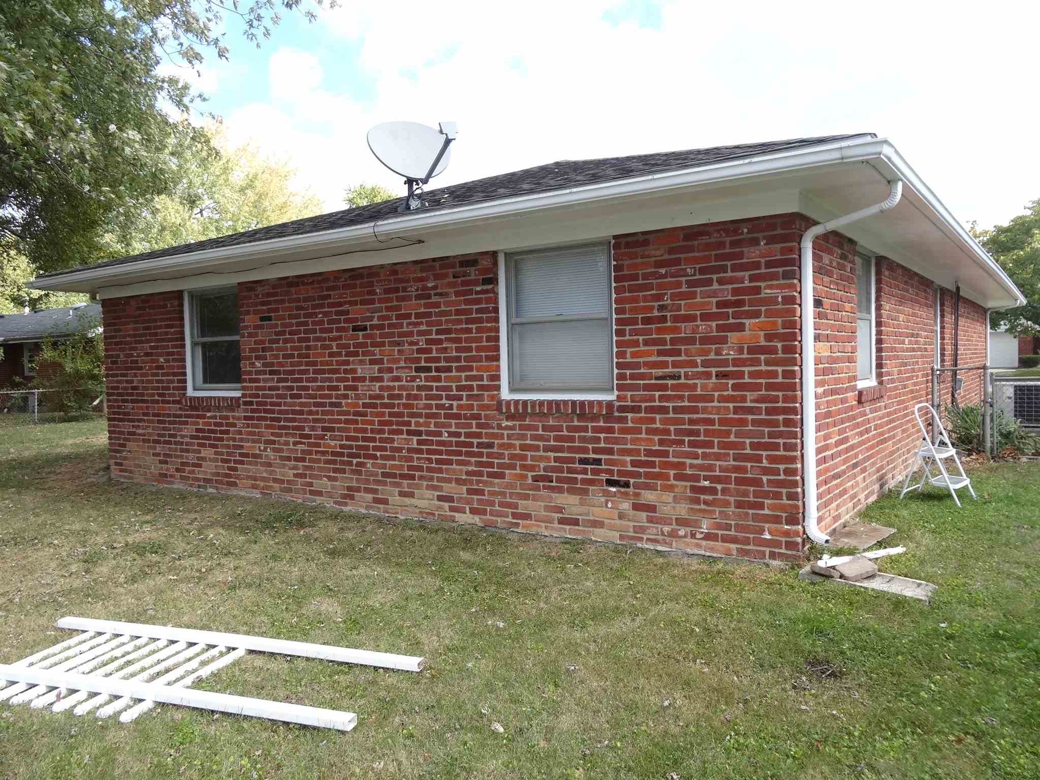 4209 North Manchester Road Muncie, IN 47304 - Photo 29 of 34