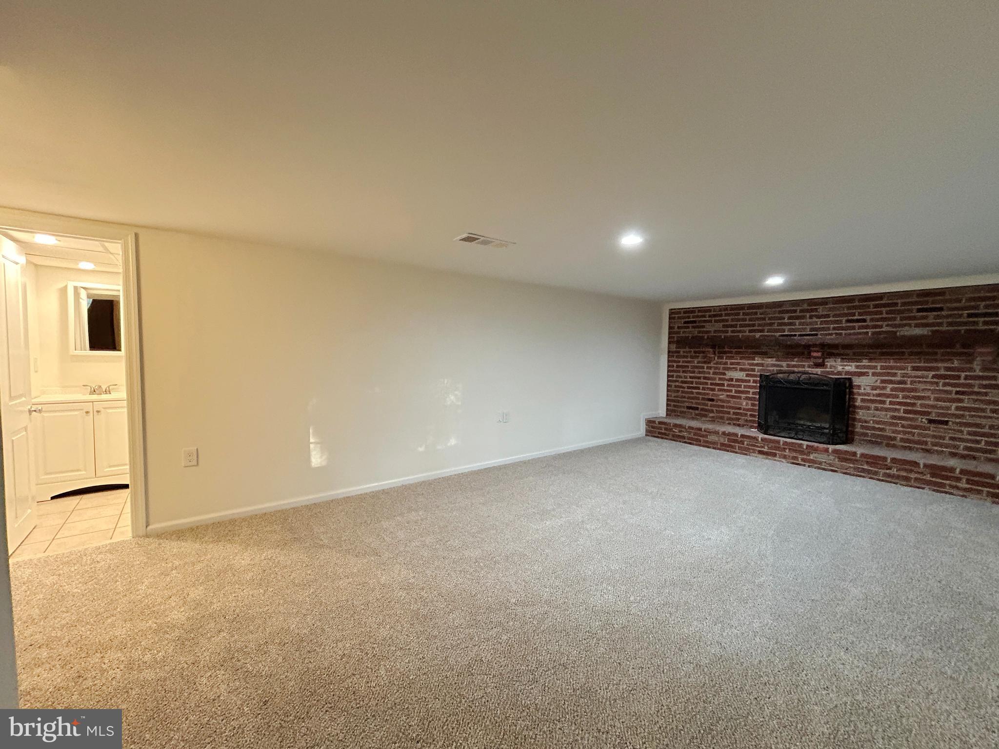 213 Oak Lane Tabernacle, NJ 08088 - Photo 33 of 49