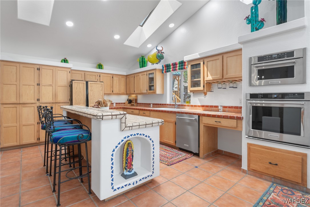 4681 South Hansen Road Kingman, AZ 86401 - Photo 22 of 55 Kitchen