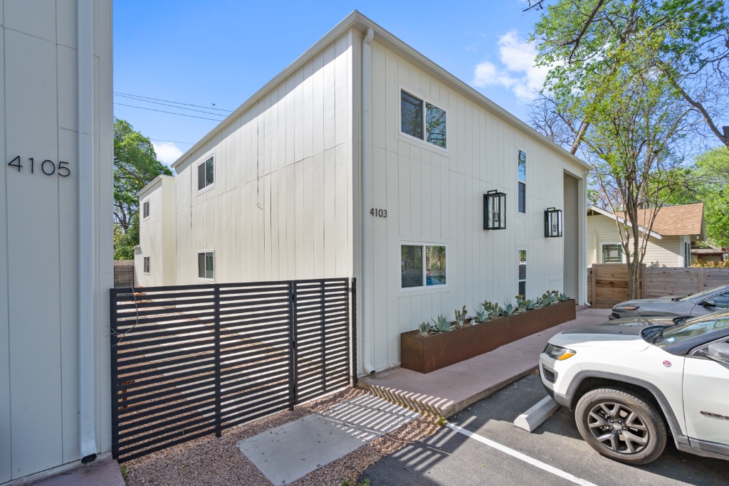 4103 Speedway, Unit 203 Austin, TX 78751 - Photo 4 of 18