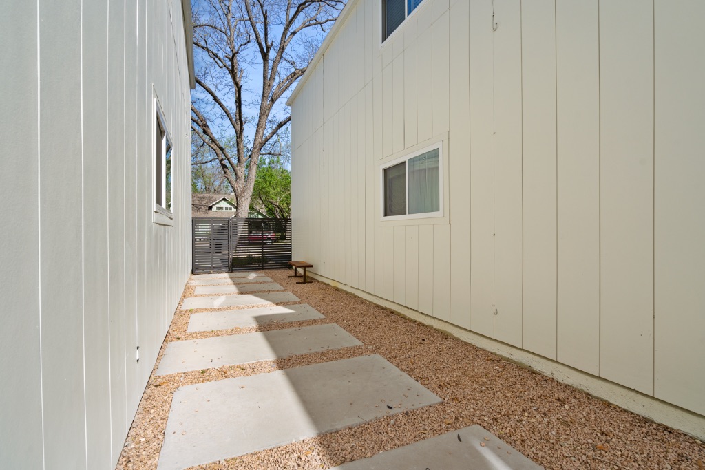 4103 Speedway, Unit 203 Austin, TX 78751 - Photo 5 of 18