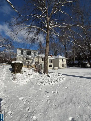 $1,050,000 | 23 Cabot Lane, Butler, NJ 07405