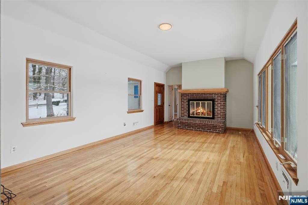 23 Cabot Lane Butler, NJ 07405 - Photo 12 of 40