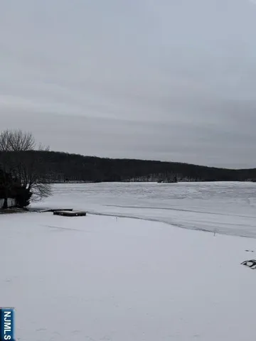 $1,050,000 | 23 Cabot Lane, Butler, NJ 07405