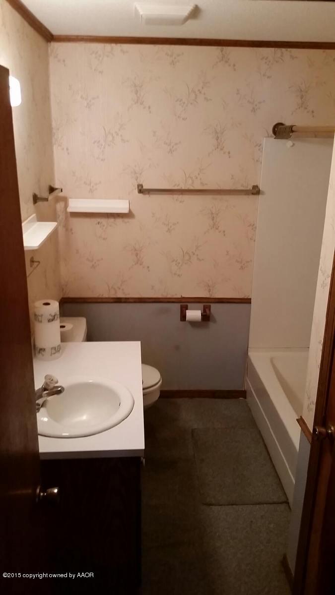 6371 Cliffside Road Amarillo, TX 79124 - Photo 12 of 14 Bathroom 1.jpg