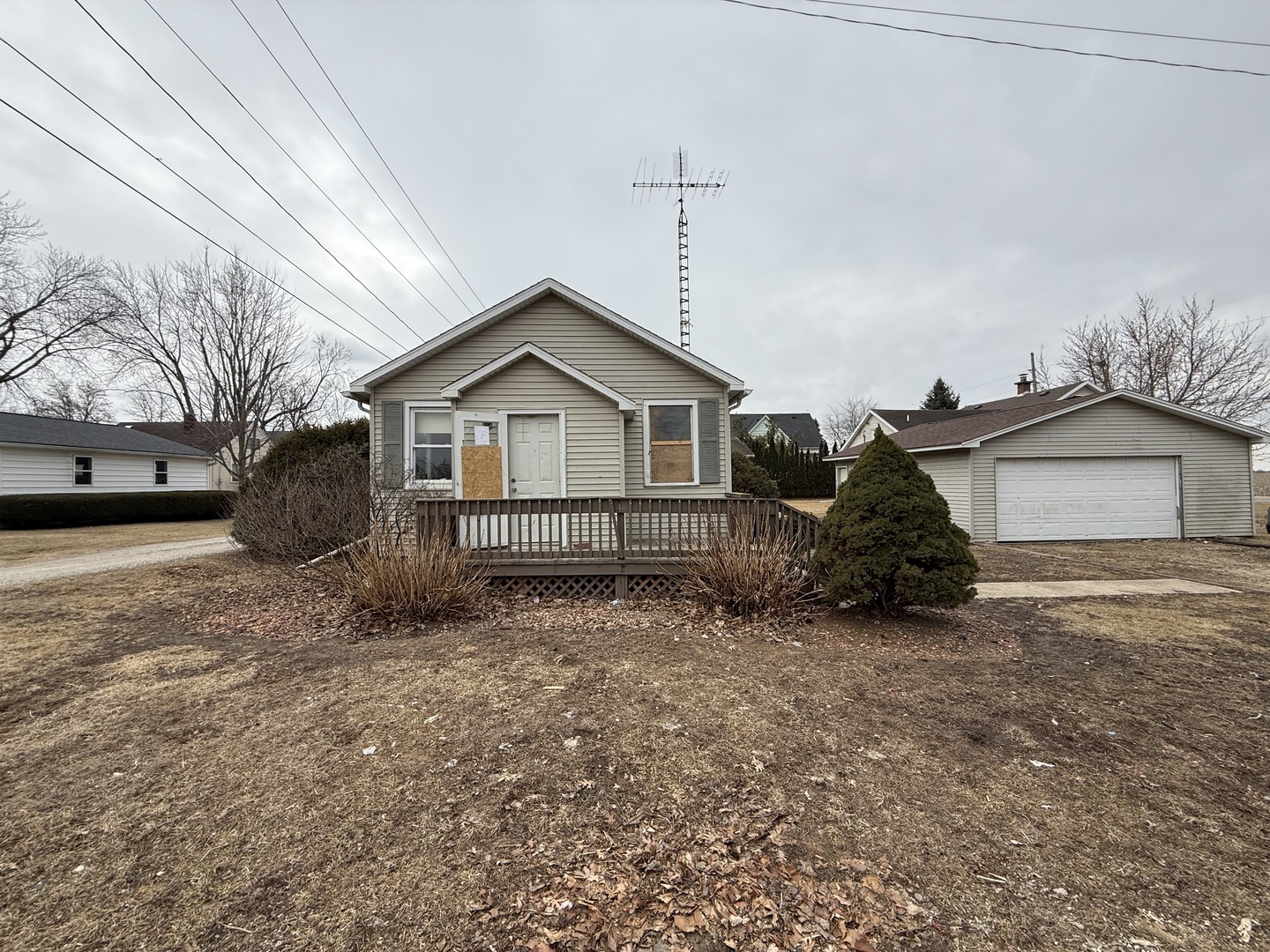 431 West Cedar Street Ladd, IL 61329 - Photo 1 of 15