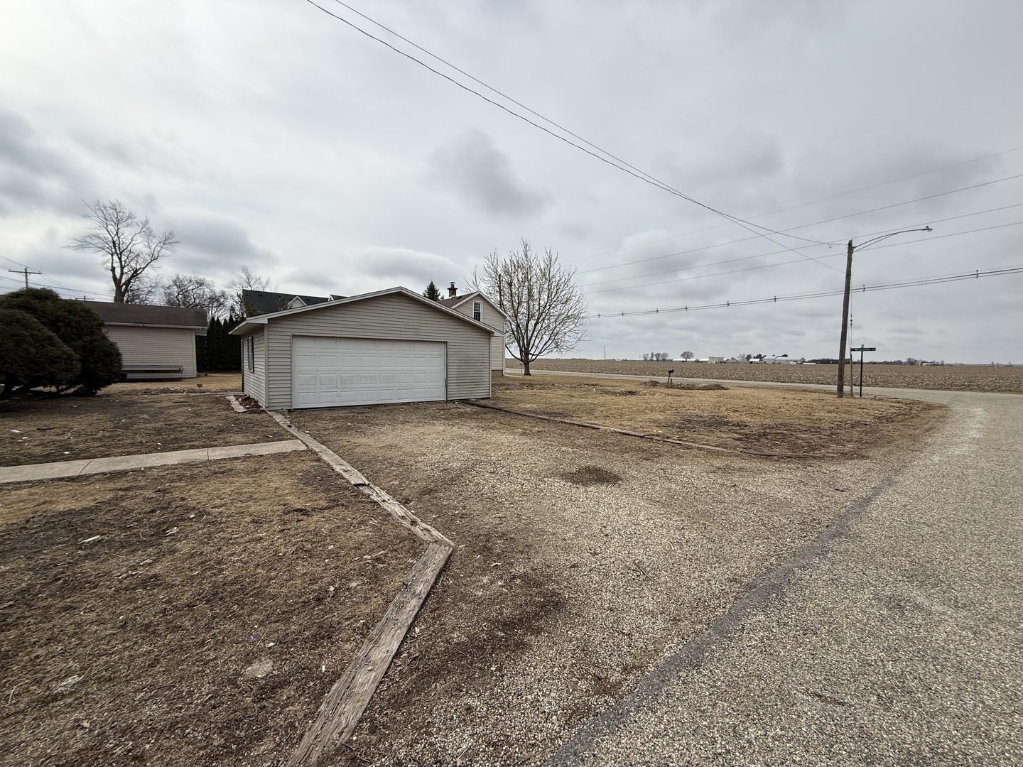 431 West Cedar Street Ladd, IL 61329 - Photo 3 of 15