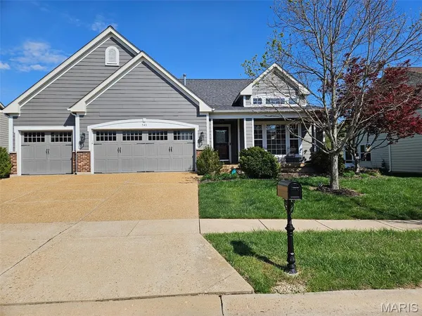 $625,000 | 543 Coachgate Court, Ballwin, MO 63021