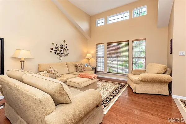 $625,000 | 543 Coachgate Court, Ballwin, MO 63021