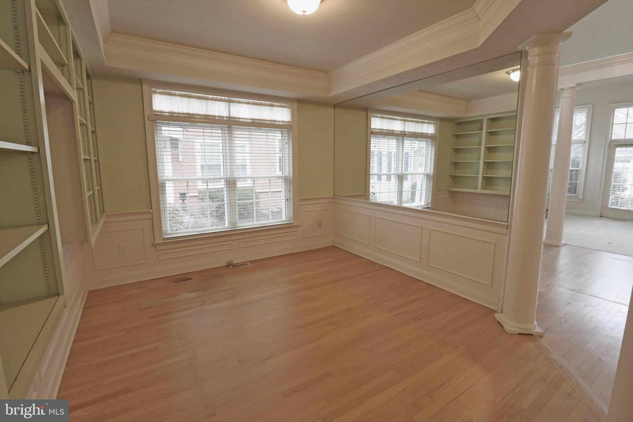 617 Northfield Road Lititz, PA 17543 - Photo 20 of 44 an empty room with windows