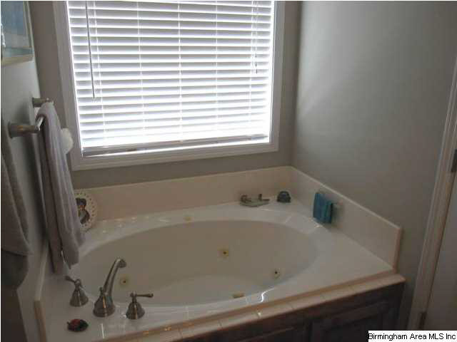 212 Twin Ridge Circle Lincoln, AL 35096 - Photo 13 of 28