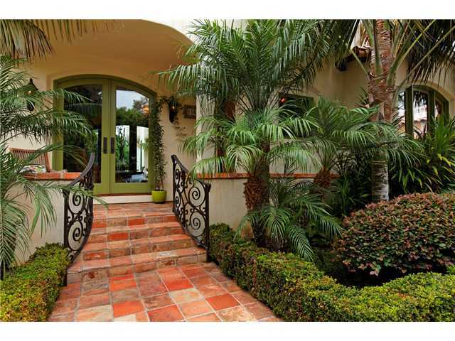 1908 Hypatia Way La Jolla, CA 92037 - Photo 9 of 18