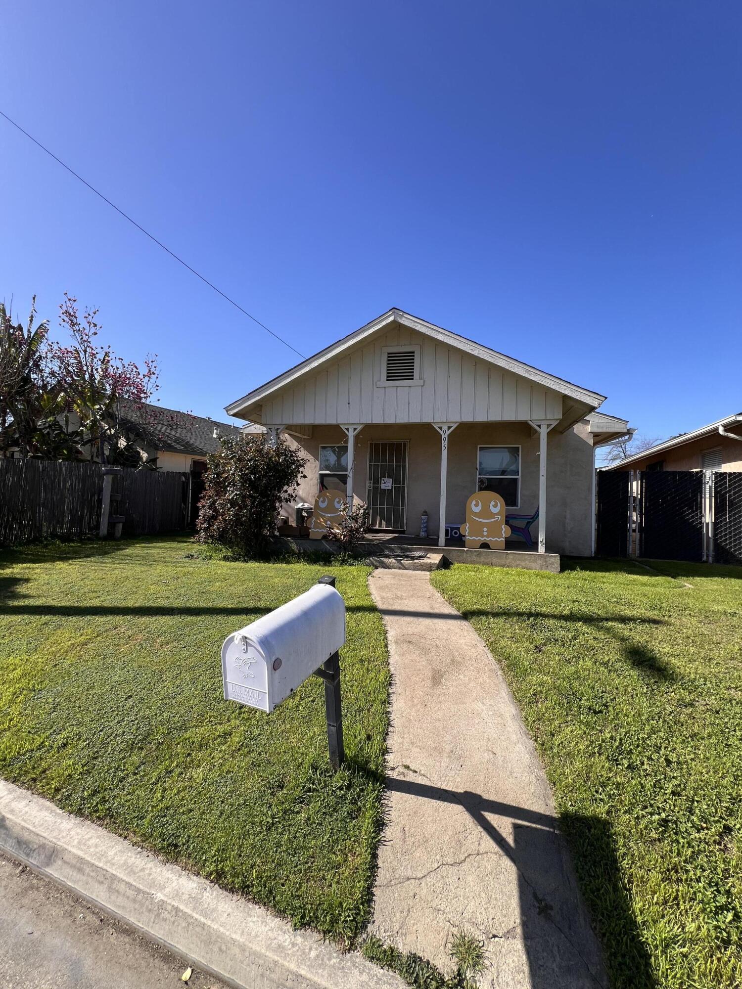 995 South Hope Avenue Reedley, CA 93654 - Photo 5 of 5 IMG_3608