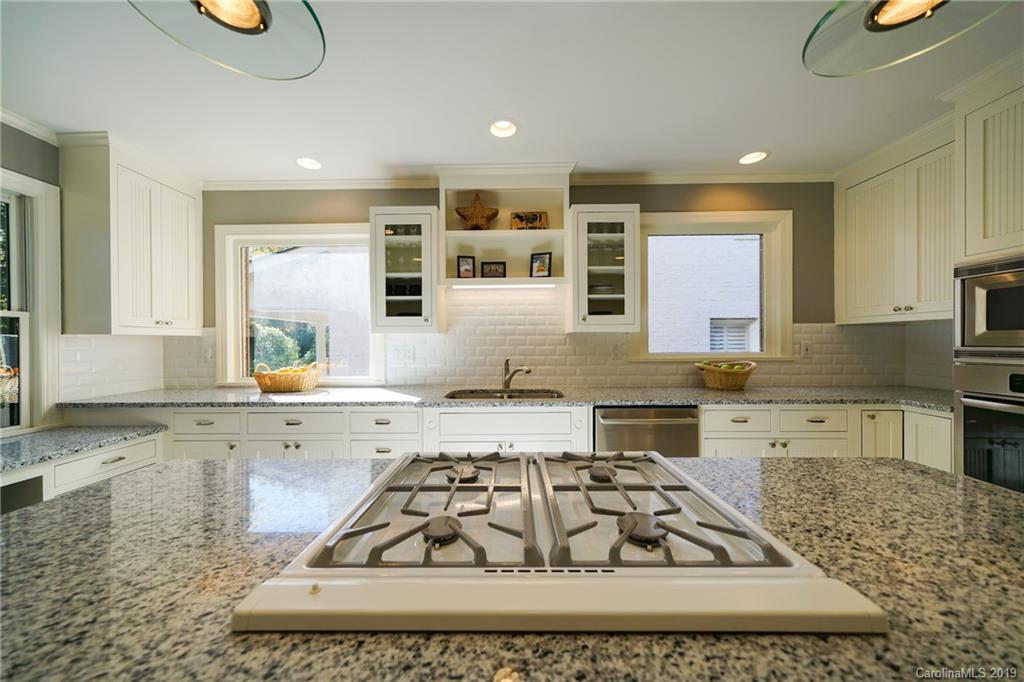 2221 Sharon Road Charlotte, NC 28207 - Photo 14 of 41 Gallery Image 14