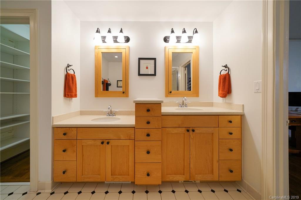 2221 Sharon Road Charlotte, NC 28207 - Photo 22 of 41 Gallery Image 22