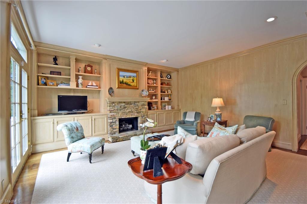 808 Arbor Road Winston-Salem, NC 27104 - Photo 12 of 21 Gallery Image 12
