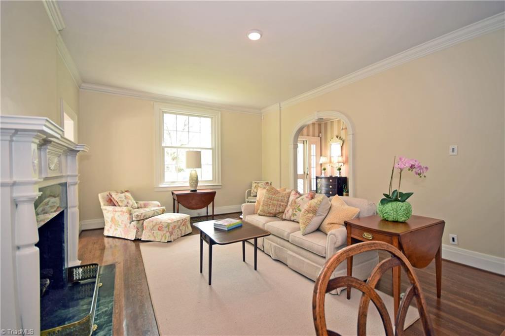 808 Arbor Road Winston-Salem, NC 27104 - Photo 5 of 21 Gallery Image 5