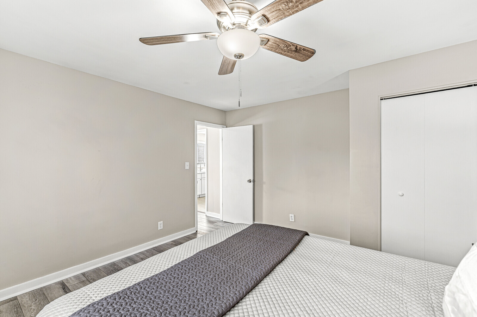 4117 Clarendon Road Indianapolis, IN 46208 - Photo 17 of 46