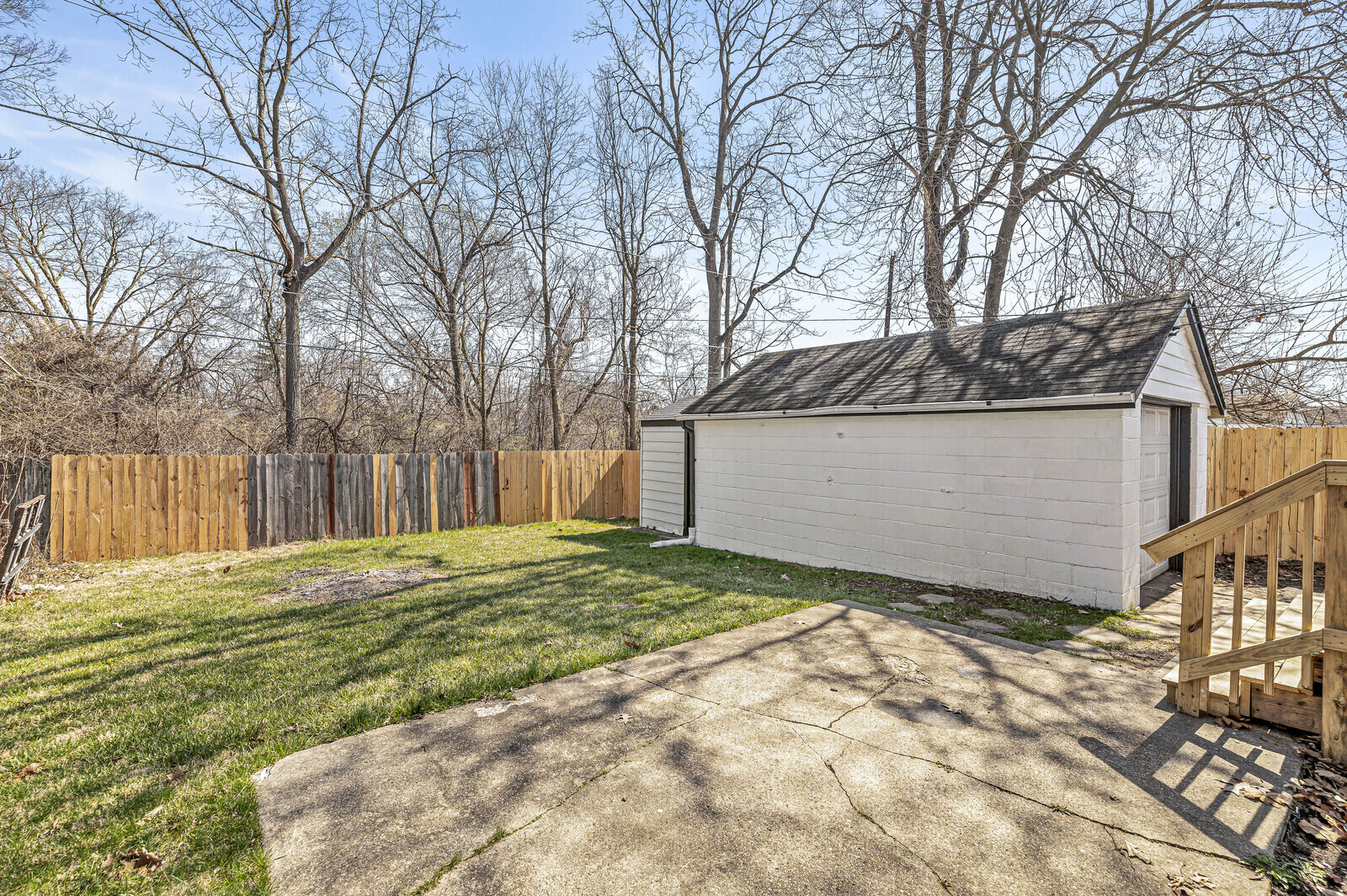 4117 Clarendon Road Indianapolis, IN 46208 - Photo 32 of 46