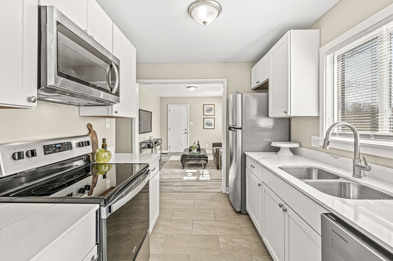 4117 Clarendon Road Indianapolis, IN 46208 - Photo 10 of 46